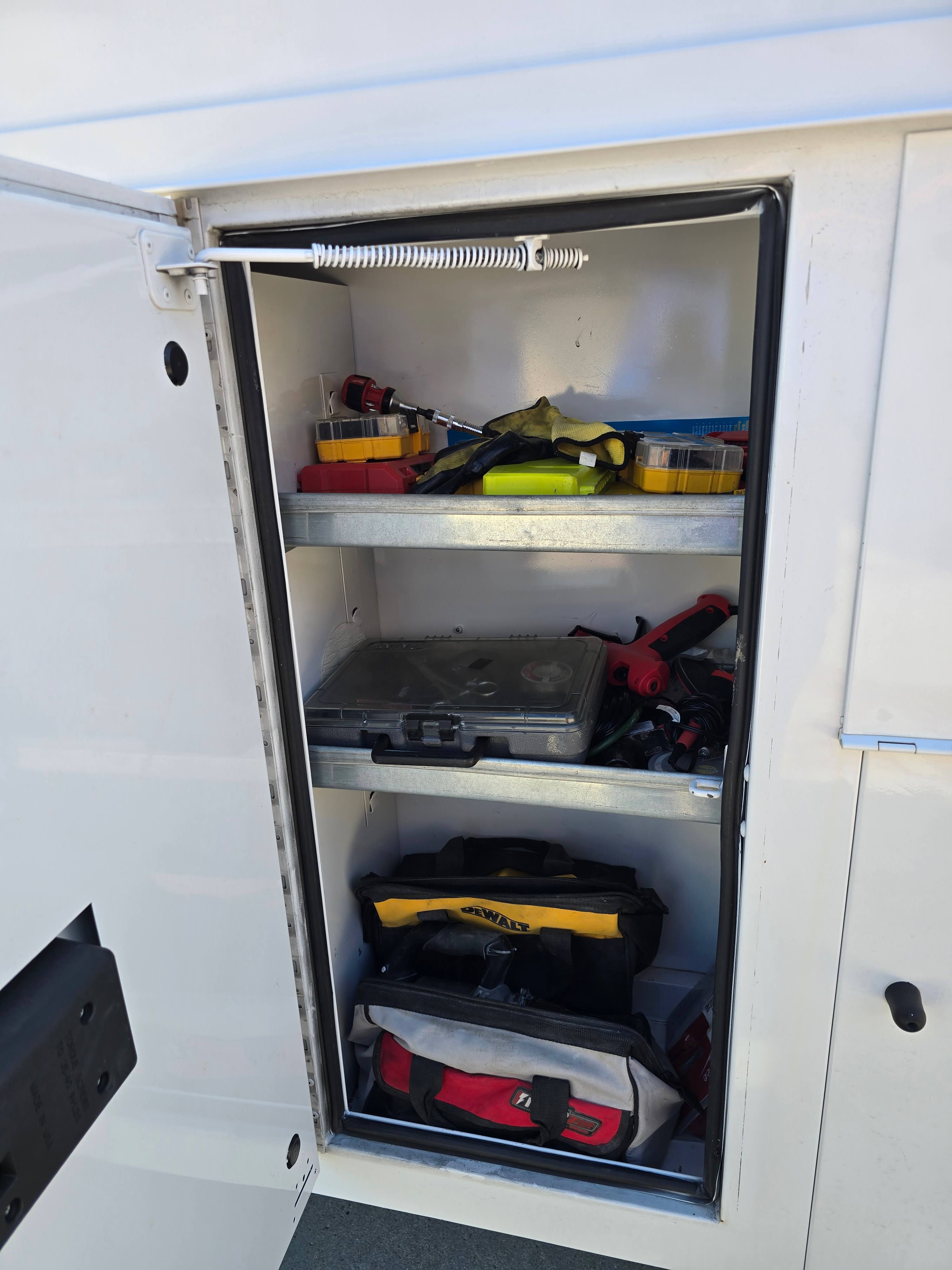 Electrical contractor tools included in sale